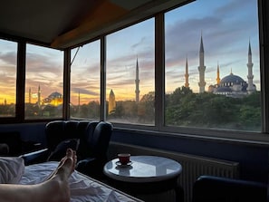 1 slaapkamer, een gratis minibar, individueel gedecoreerd