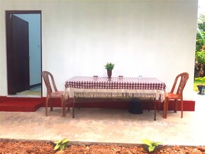 Khu ăn uống