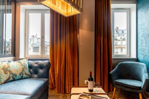 Be You Apartment - La Gentleman | Living area - Be You Apartment (Paris)
