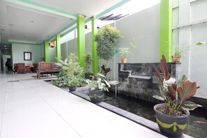 Interior - RedDoorz Plus @ Timoho (Yogyakarta)