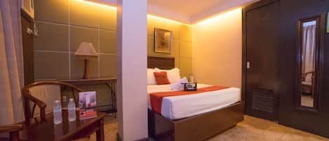 Double Room | Desk, free WiFi