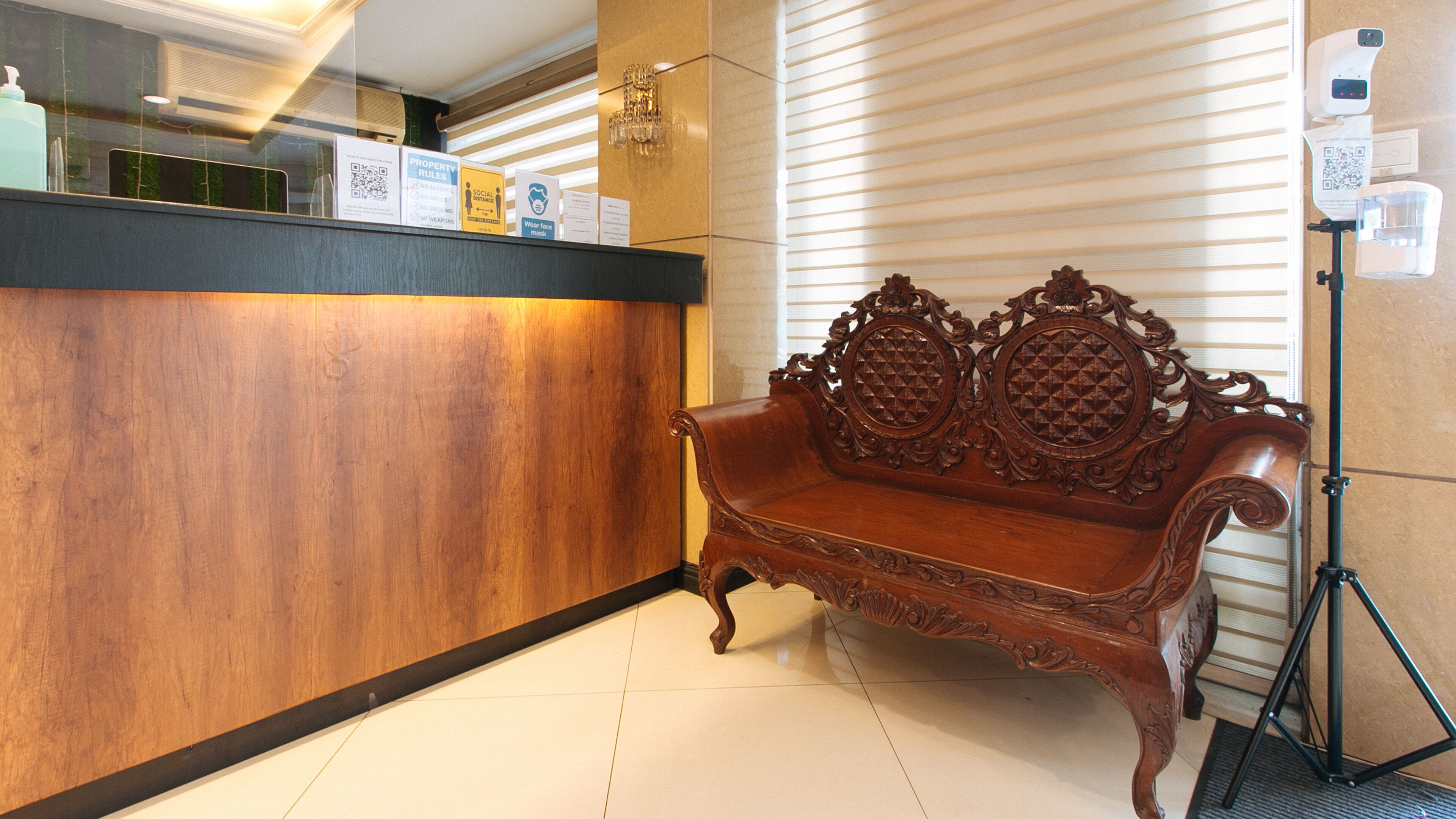 Lobby sitting area