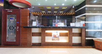 RedDoorz @ Winter Hotel Araneta