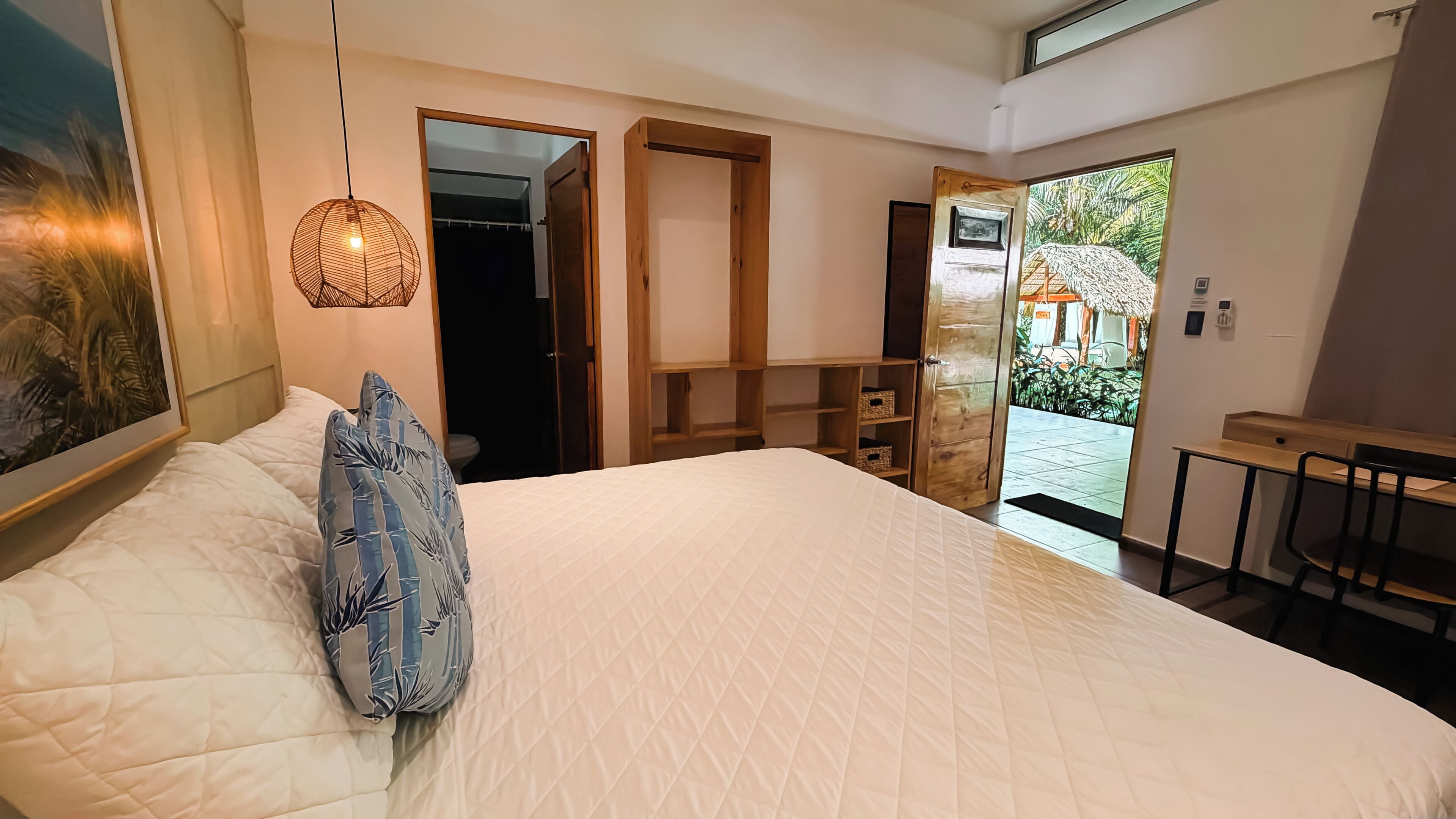 Superior Room, 1 Bedroom, Garden View | Free WiFi, bed sheets