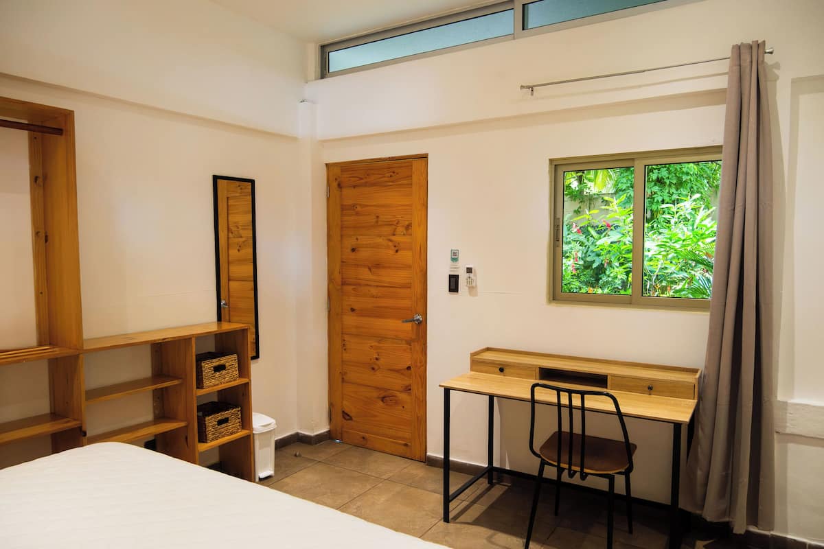 Superior Room, 1 Bedroom, Garden View | Gratis Wi-Fi, sengetøj