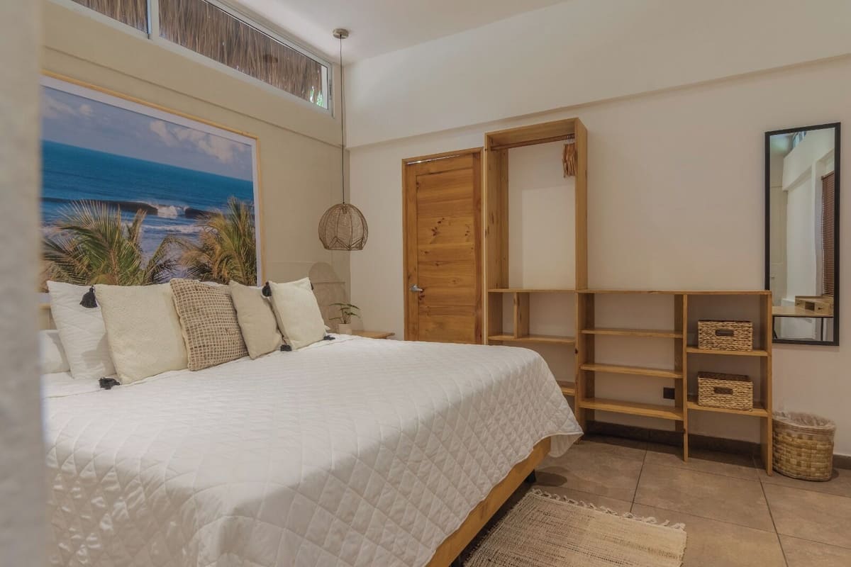 Superior Room, 1 Bedroom, Garden View | Free WiFi, bed sheets