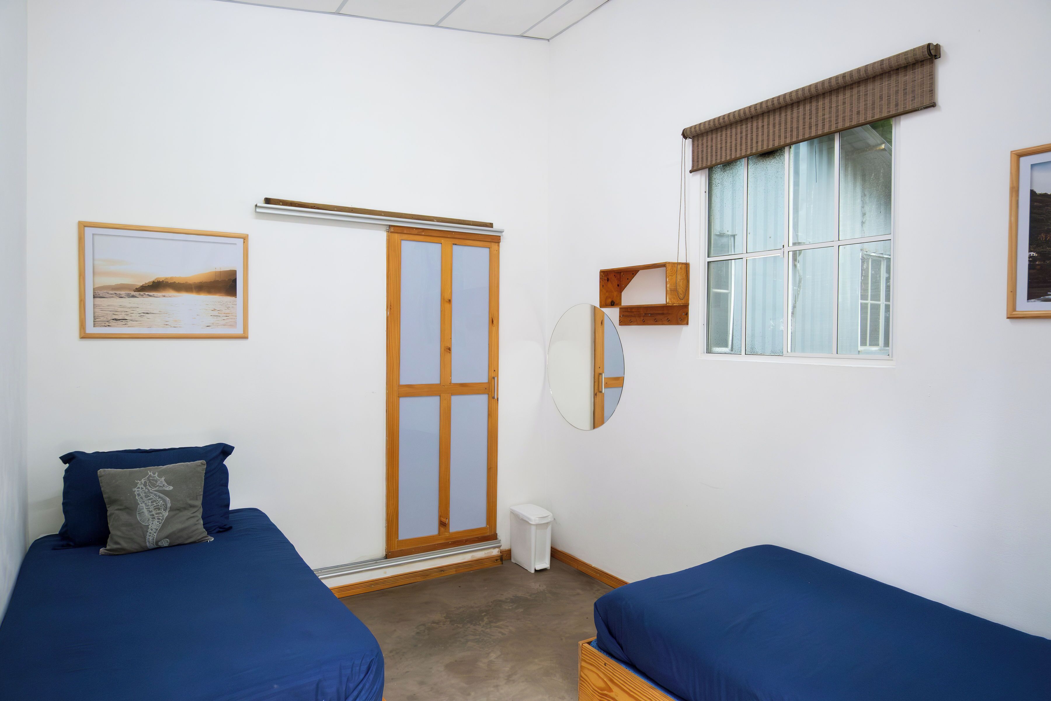 Economy Room (La Izquierda) | Gratis Wi-Fi, sengetøj