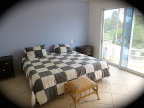 House | Iron/ironing board, free WiFi, bed sheets - Jurerê Internacional (Florianópolis)