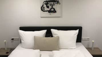Deluxe Double Room | 2 bedrooms, in-room safe, individually decorated, individually furnished