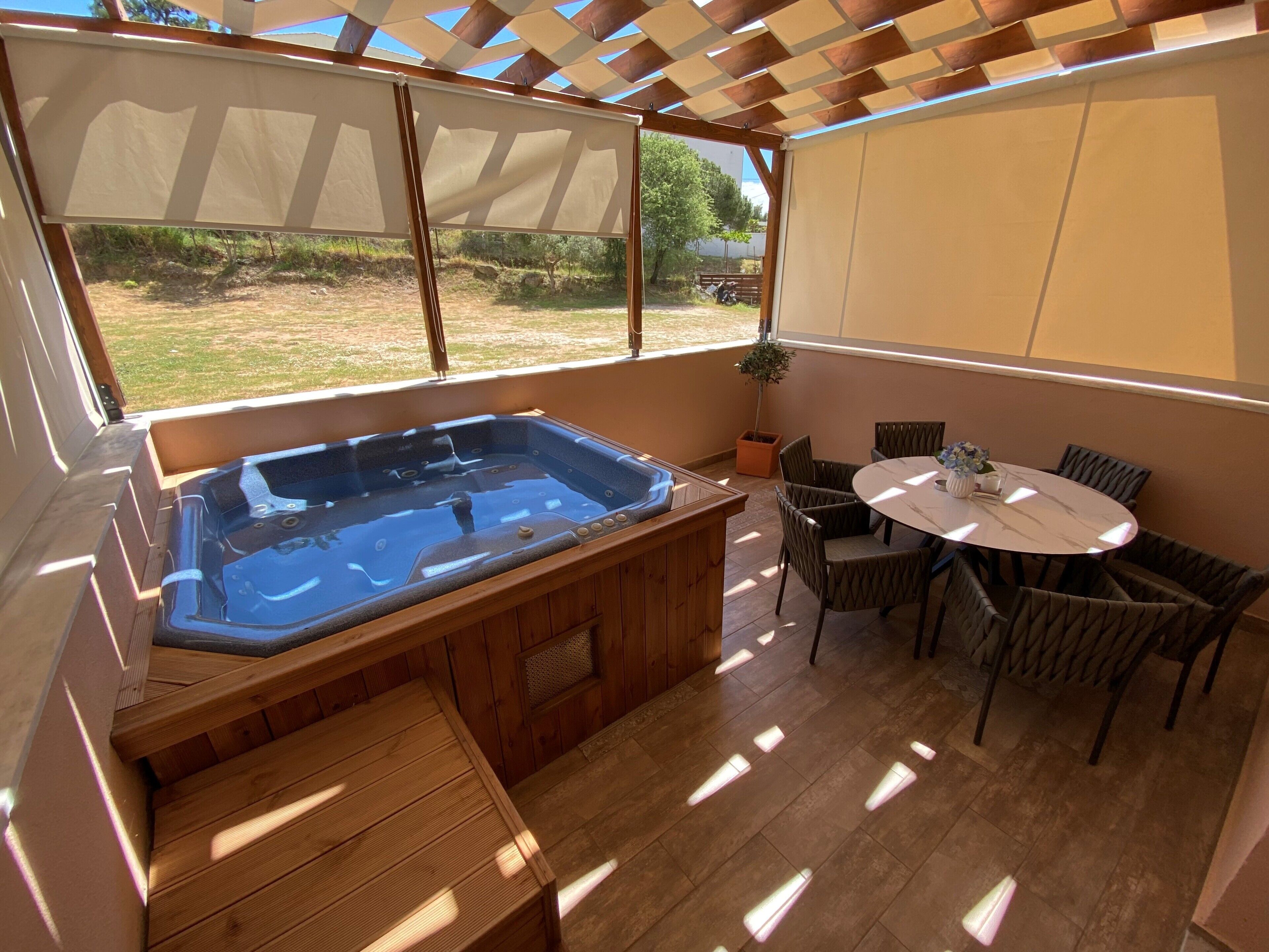 grand suite, 2 bedrooms | 1 bedroom, egyptian cotton sheets, premium bedding, in-room safe