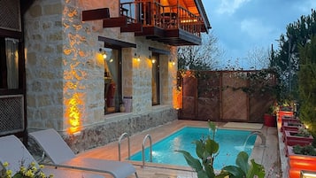 Bungalow Cao cấp, 1 phòng ngủ, quang cảnh hồ bơi | Hồ bơi