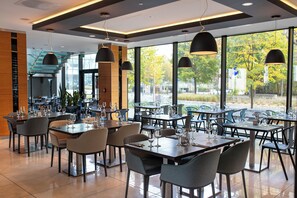 Restaurant - Q Hotel Plus Krakow (Kraków)