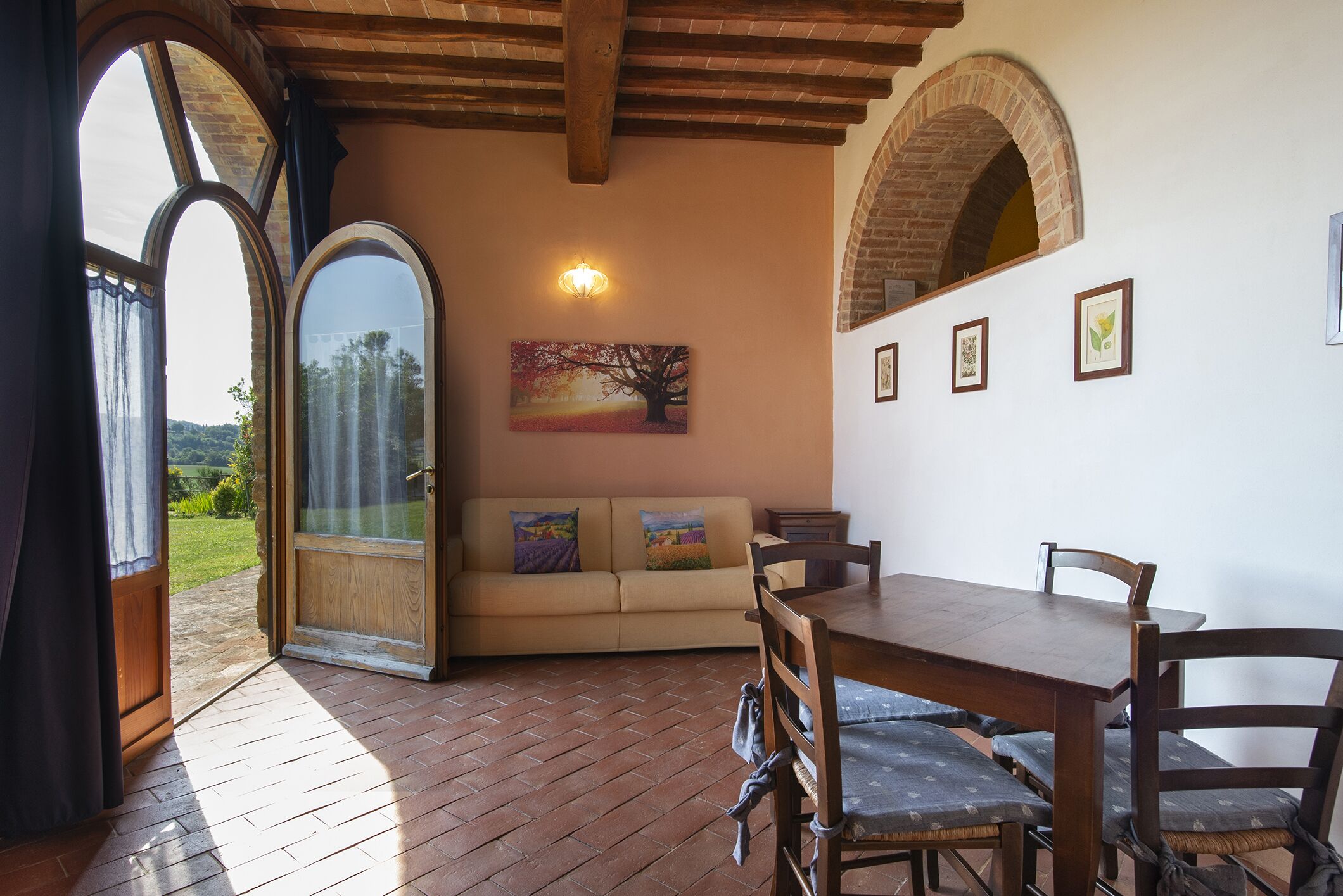 traditional studio suite, 1 bedroom | 1 bedroom, desk, blackout curtains, bed sheets