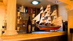 Room amenity - Villa M (Bar)
