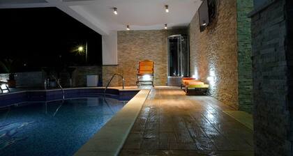 Villa M