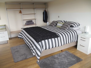 Doppelzimmer (Seaview) | Verdunkelungsvorhänge, Bügeleisen/Bügelbrett, WLAN, Bettwäsche