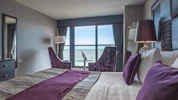 Luksus-dobbeltrom | Skrivebord, strykejern/-brett, wi-fi (inkludert) og sengetøy