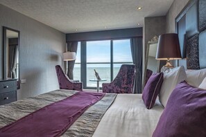 Luxury Double Room | Desk, iron/ironing board, free WiFi, bed sheets - Number 44 Hotel & Bar (Stonehaven)