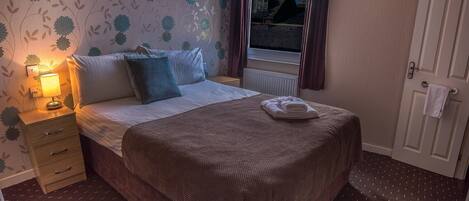 Desk, iron/ironing board, free WiFi, bed sheets