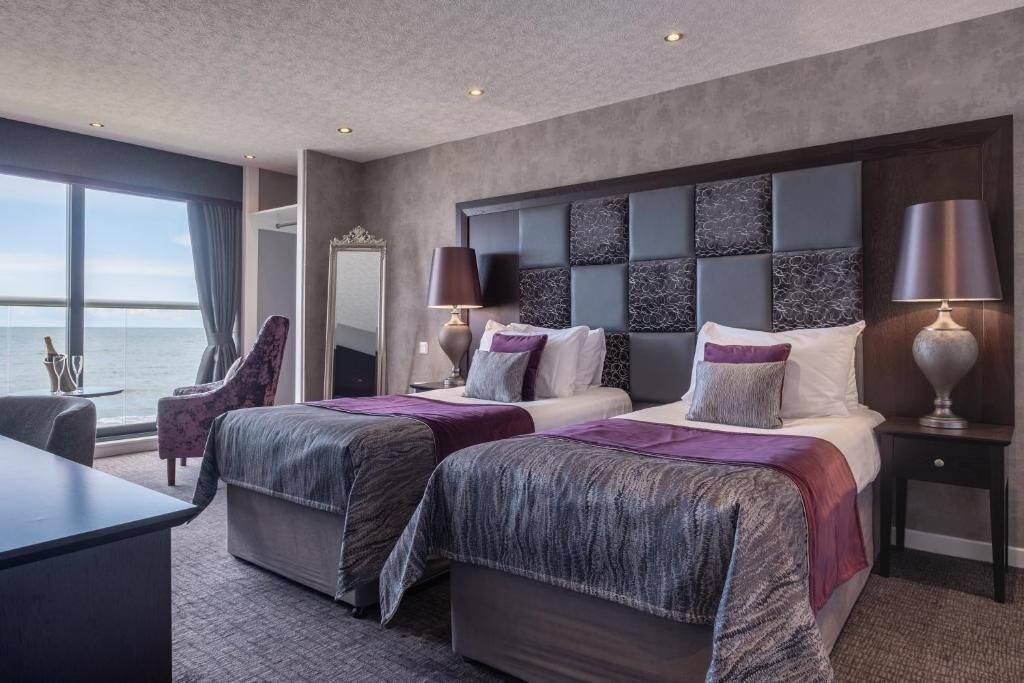 Lyxigt dubbelrum | Skrivbord, strykjärn/strykbräda, gratis wi-fi och sängkläder