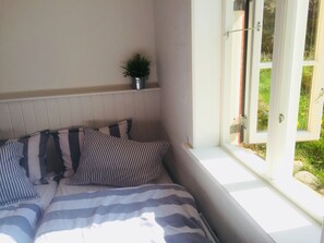 Kamar Quadruple | Tempat tidur bayi (biaya tambahan) dan Internet kabel gratis