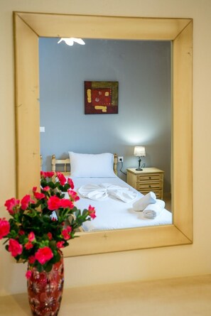 Room - Grande Apartments (Thasos)