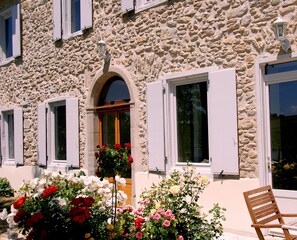 Front of property - La Monèze Basse (Malras)