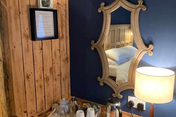 Comfort Double Room, Ensuite | Free WiFi