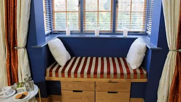 Comfort Double Room, Ensuite | Free WiFi