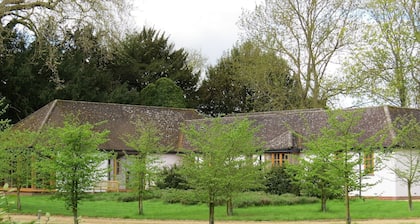 The Lodge at Hemingford Grey House