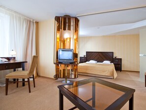 Comfort Double Room | In-room safe, rollaway beds, free WiFi - Baltiets Resort Hotel (Repino)