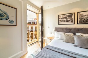 Double Room (Historical) | Street view - Lasala Plaza Hotel - Adults only (San Sebastián)