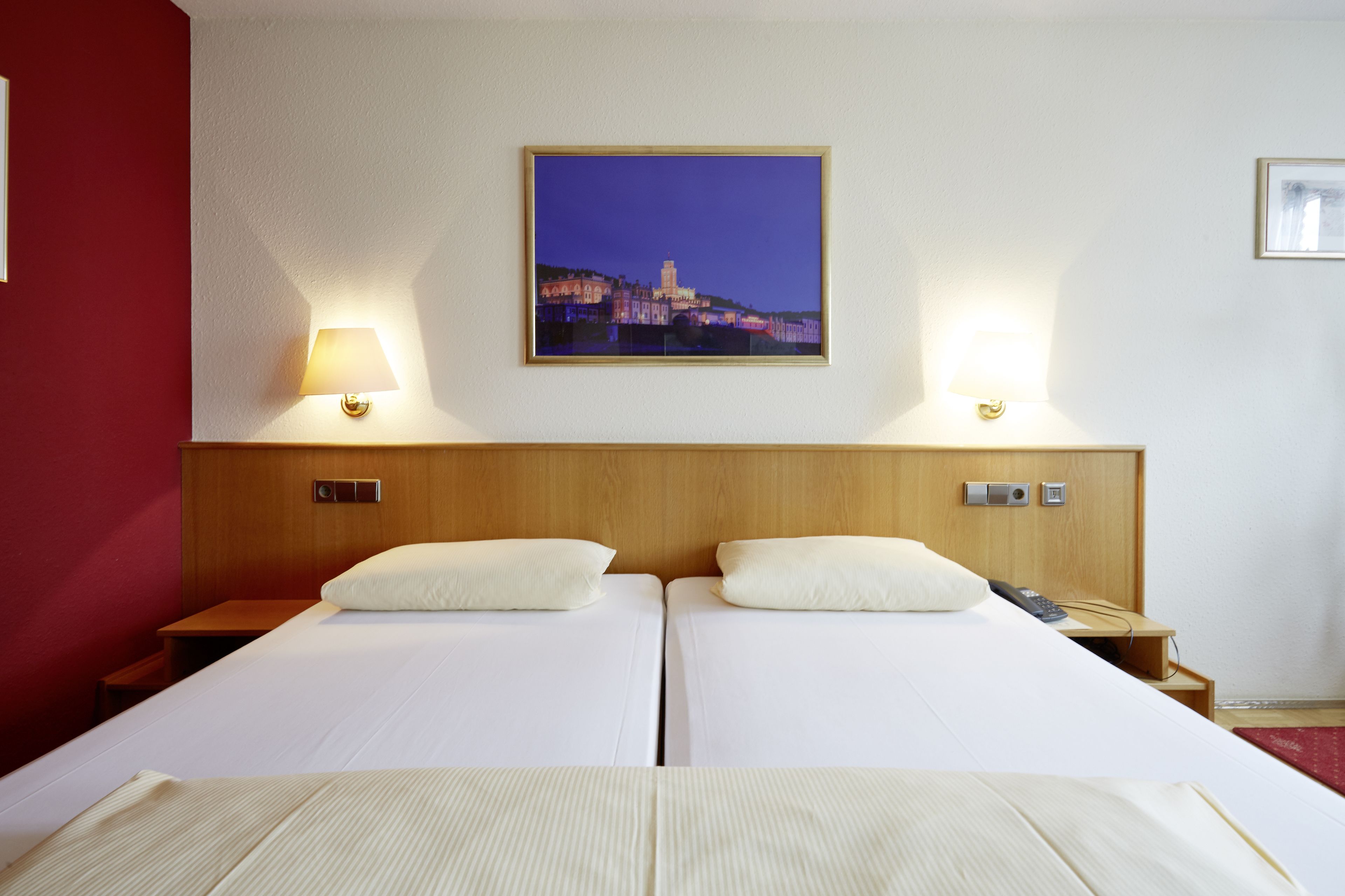 1 bedroom, premium bedding, in-room safe, desk