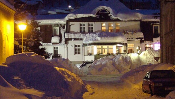 Front of property - evening/night - Hotel Prom (Svoboda nad Upou)