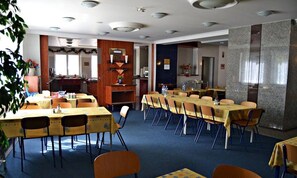Salle à déjeuner