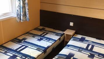 Luxury Mobile Home, 3 Bedrooms | Individually decorated, individually furnished, soundproofing