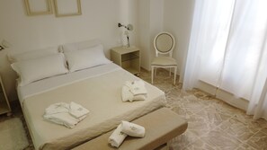 Comfort Triple Room, Terrace, City View | Premium bedding, down comforters, memory foam beds, minibar - Dimora TerraNostra & Spa (Ugento)