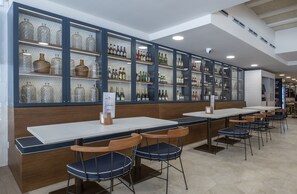 Breakfast, lunch, dinner served; Mediterranean cuisine  - Hotel Rosamar Es Blau - Adults Only +21 (Lloret de Mar)