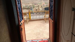 Property entrance - Auberge Amazigh (Aït Hani)