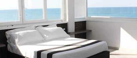 Minibar, bureau, chambres insonorisées, Wi-Fi gratuit