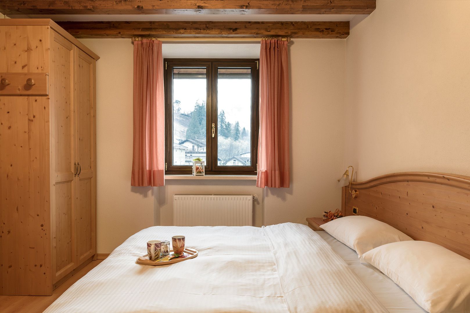 Double or Twin Room | In-room safe, free cribs/infant beds, free WiFi, bed sheets