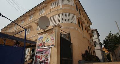 St. Sam Hotel Kamusi
