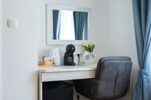 1 habitación, ropa de cama de alta calidad y minibar 