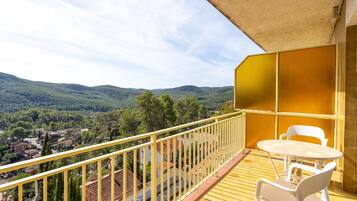 Doppel- oder Zweibettzimmer | Terrasse/Patio