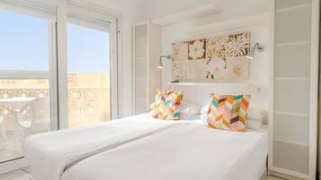 Basic Apartment, 1 Bedroom | Premium bedding, in-room safe, free WiFi, bed sheets