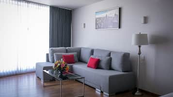 Suíte luxo | Serviço de quarto: opções para refeição