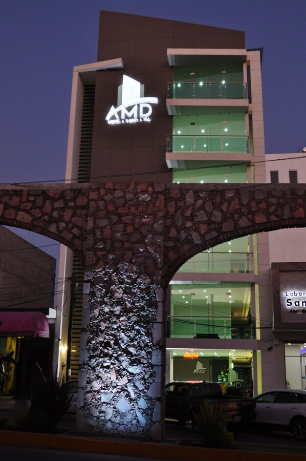 Front of property - Amd Hotel (San Juan de los Lagos)