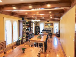 Interior - Chapel Valley Estate bed & breakfast (Ellwood City)