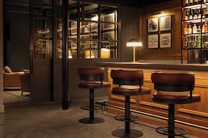 Bar (in der Unterkunft)