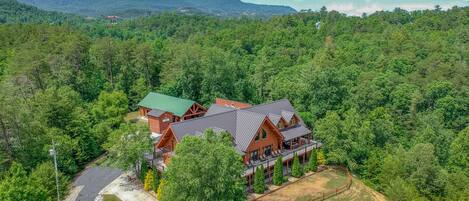 Fachada da propriedade